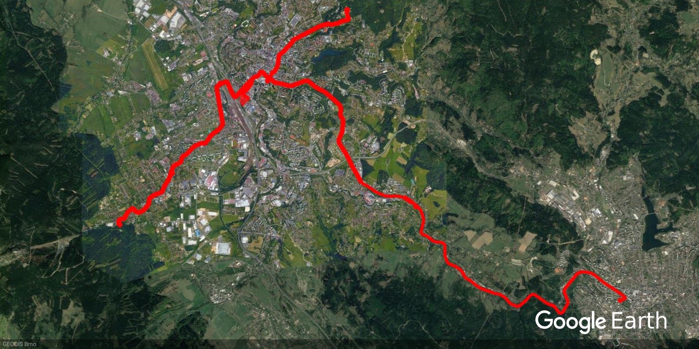 Liberec - przykład wyglądu nakładek w Google Earth - powiększ obraz